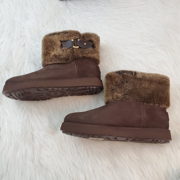 UGG Sz 7 Mini Berge Suede Shearling Cuff Boots - Picture 4 of 15